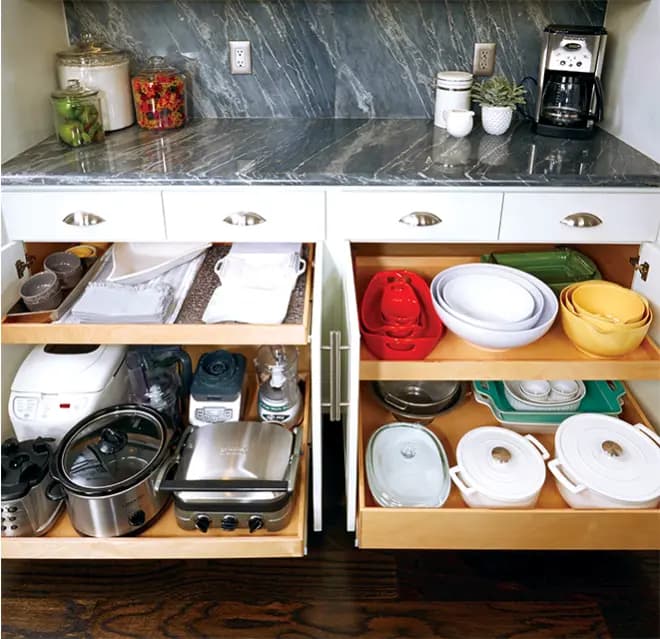 Bakeware & Storage Containers