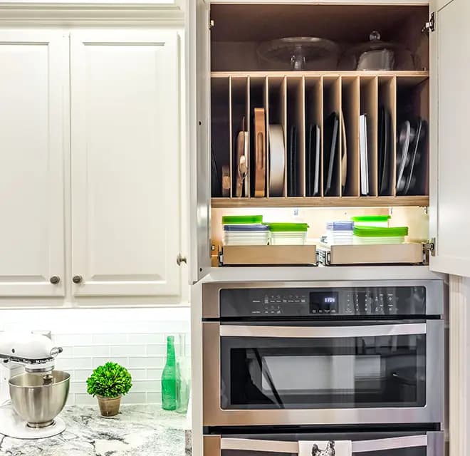 Flat Items & Trays